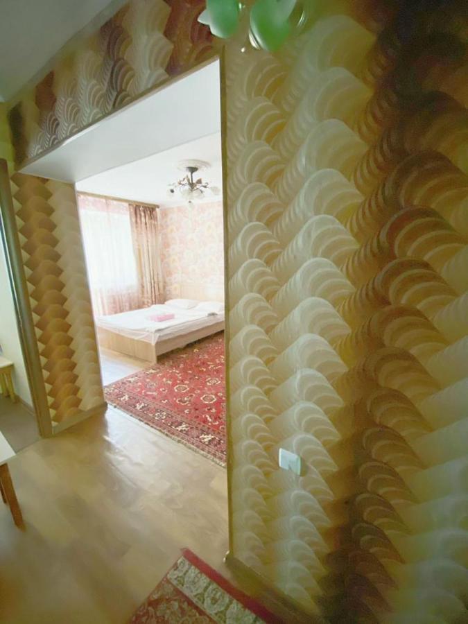 Апартаменти Квартира Напротив Аэропорта Turksib Екстер'єр фото